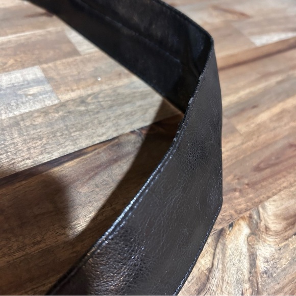 Y2K Victoria’s Secret Black Leather Shoulder Bag - Picture 7 of 7